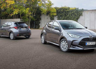 /assets/images/products/1802757/small/mazda2-hybrid-2022-01.jpg